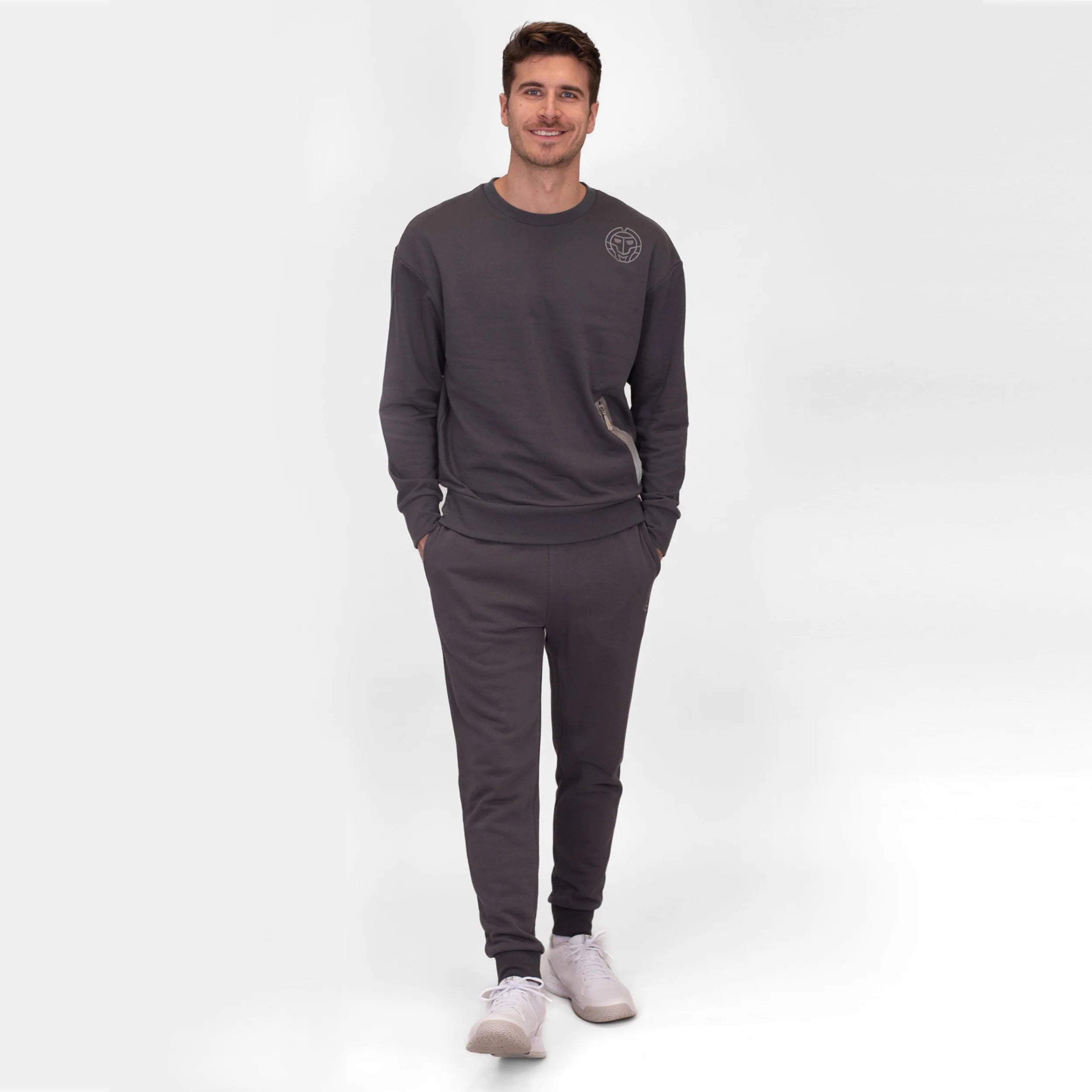 Poleron Hombre Bidi Badu Chill Crew Sweatshirt Men Dark Grey Talla L