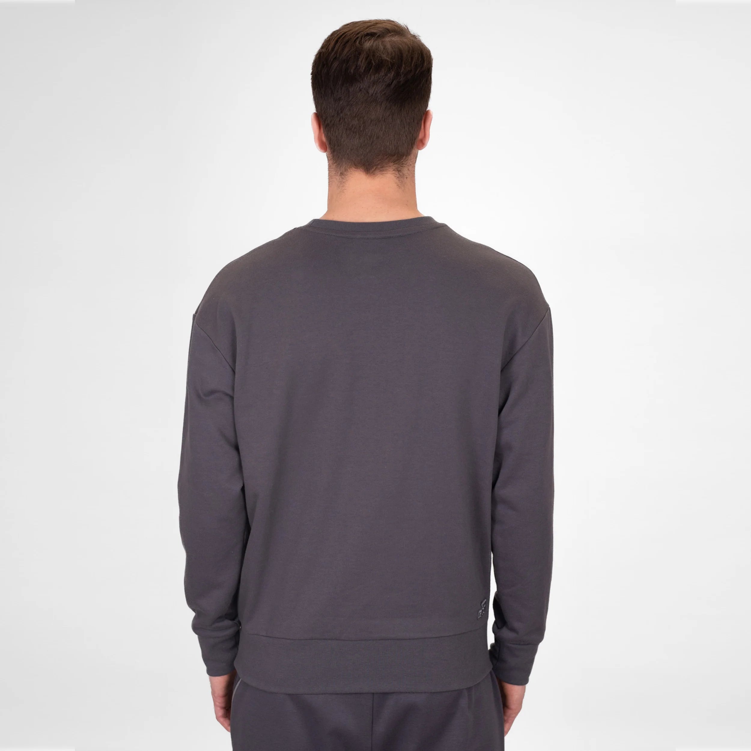Poleron Hombre Bidi Badu Chill Crew Sweatshirt Men Dark Grey Talla L