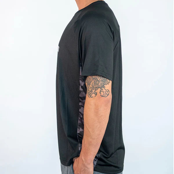 Polera Hombre Deportiva Wilson Negro Camuflaje Talla M